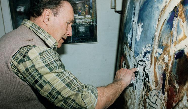 Josef Jíra při práci.