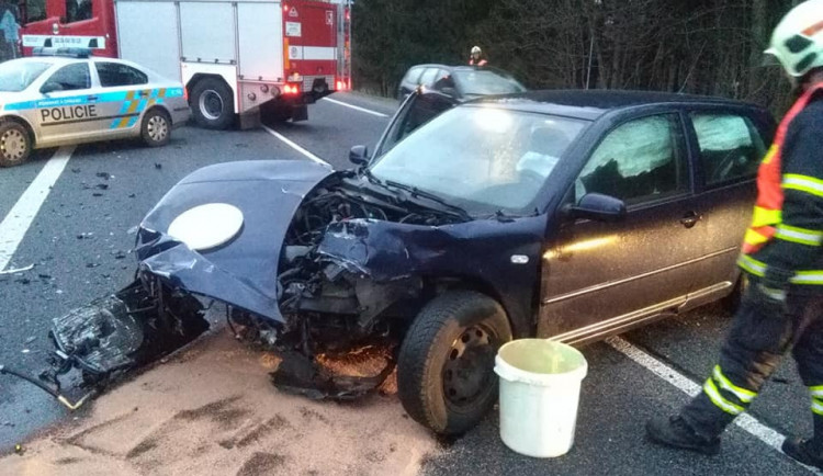 Jedno z aut po nehodě.