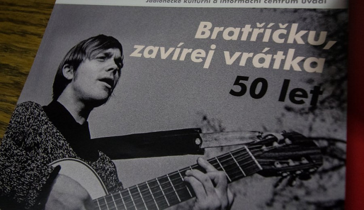 Letos uplynulo 50 let od vydání desky Bratříčku, zavírej vrátka.