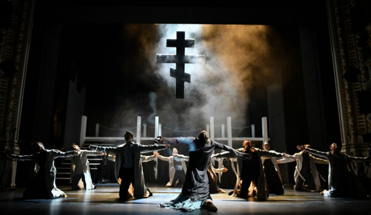 Liberecké divadlo uvede Ostrovského Bouři jako taneční drama