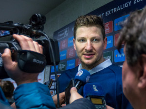 Dnešní setkání Bílých Tygrů s novináři.