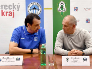 Ligové derby po padesáté. Slovan přivítá Jablonec ve speciálních modrých dresech