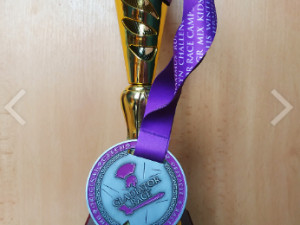 Foto z Gladiator Race, kde Ondra Petiška vyhrál.