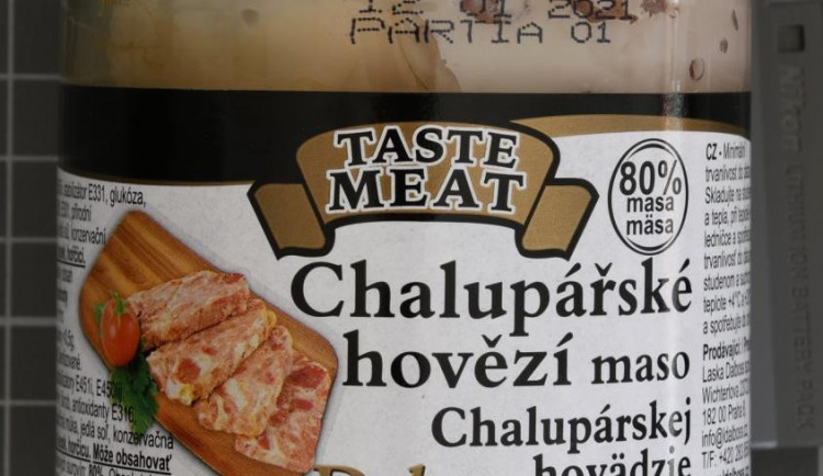 Jedním z produktů, které neobsahovalo tolik masa, kolik by mělo bylo i Chalupářské hovězí maso Delux