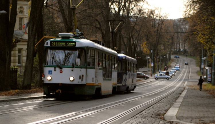 Začíná výluka do Lidových sadů. Tramvaje nepojedou až do konce května