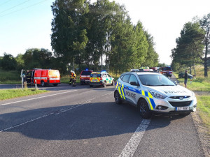 Tragická nehoda u Rovenska. Střet s autem nepřežil motorkář