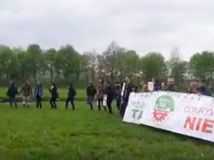 VIDEO: Proti rozšíření Turówa na hranicích protestovaly stovky lidí