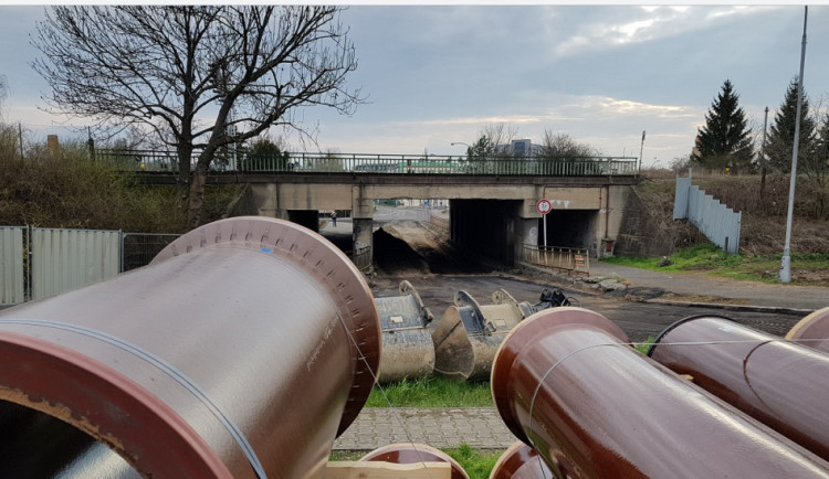 Opravy v ulici Nádražní