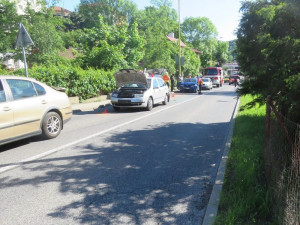 FOTO: Nehoda tří osobáků, muž nadýchal téměř tři promile