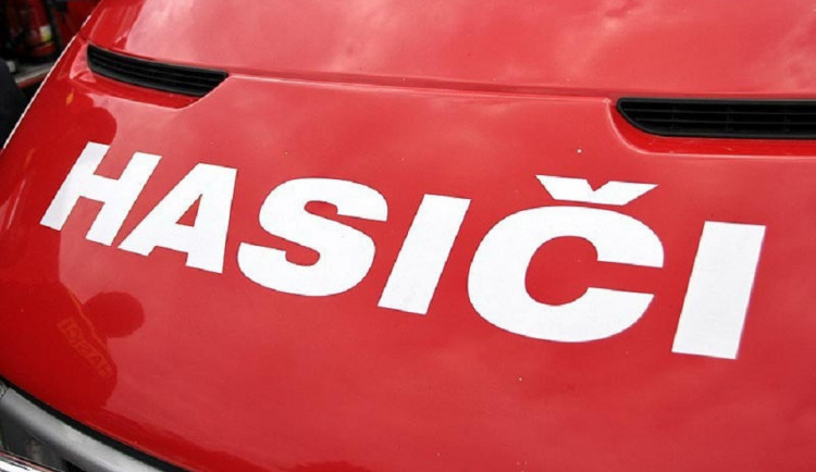 Hasiči u Mácháče se dočkají nové základny. Práce začnou v létě