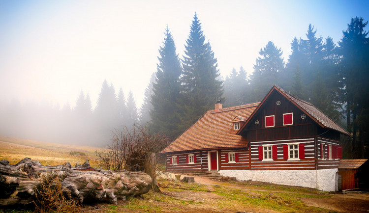 Navštivte kovárnu, Liščí boudu nebo vodní mlýn. Otevřou se vám v rámci Dnů lidové architektury