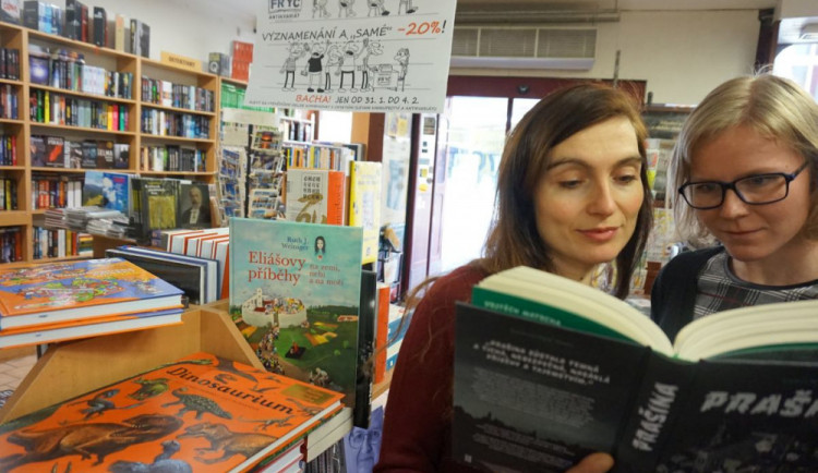 Vysvědčení u Fryče.