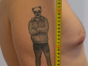 Policie pátrá po totožnosti zloděje ze Smíchova. Tvrdí o sobě, že je Jan Hus.