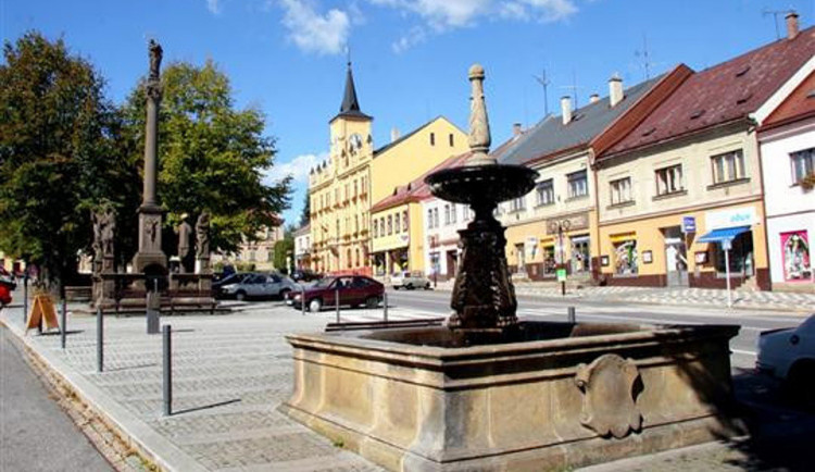 Lomnice nad Popelkou