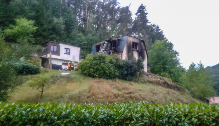 Požár domu v Kacanovech.