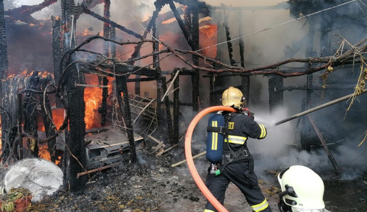 Foto z místa zásahu