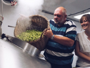 Hospodář a Čeledín. Frýdlantská škola si uvaří vlastní pivo