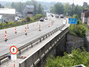 Opravy mostů v Turnově se protáhnou. Chodci se sem vrátí nejdříve v půlce listopadu