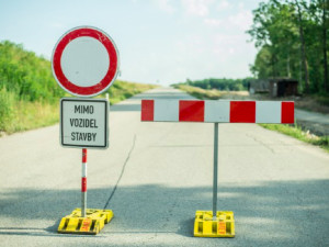 Silnice v Lindavě se dočká opravy, je to největší letošní akce a vyjde na 102 milionů