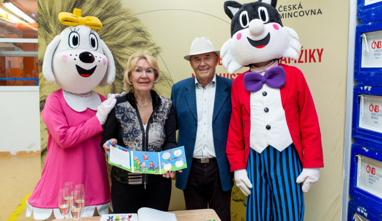 FOTO: Myšpulín z Třeskoprsk září ve zlatě i stříbře