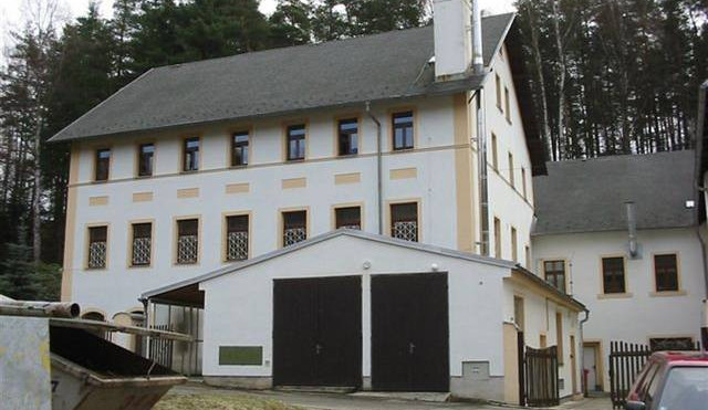 Bývalý domov důchodců v Mařenicích.