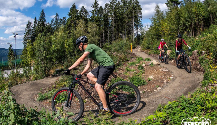 Singltrek na Benecku