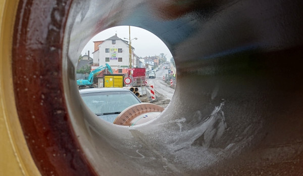 Práce v Nádražní ulici pokračují.