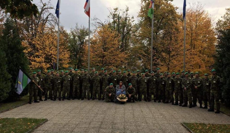 Sbírka pomůže mamince jednoho z vojáků.