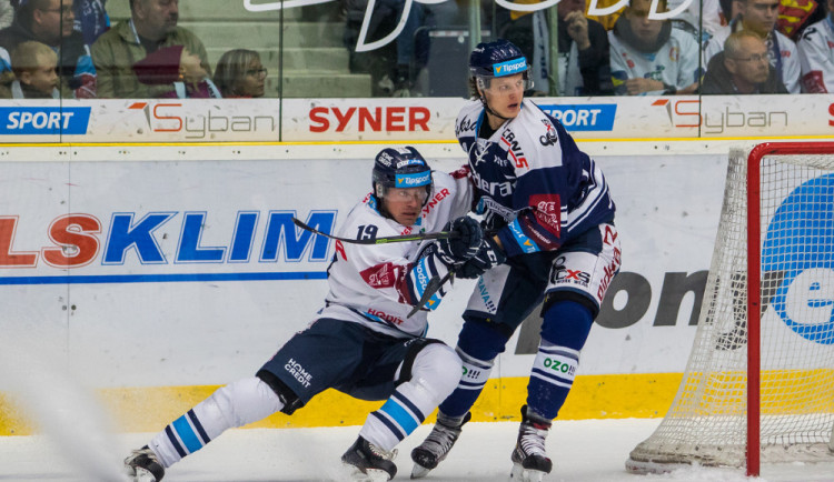 Tygři halloweenský zápas otočili proti Vítkovicím.