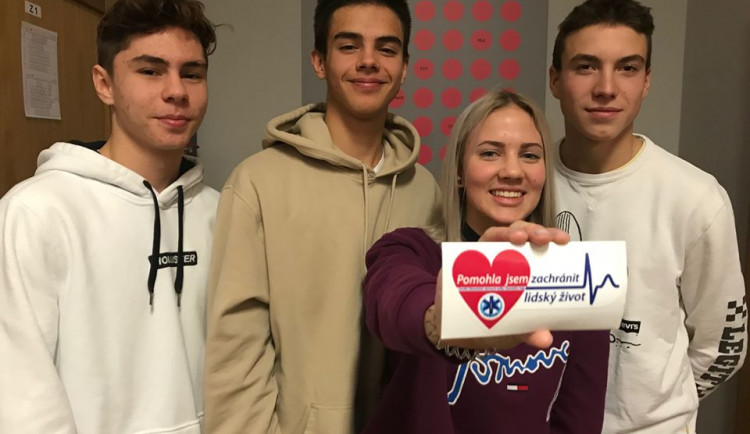 Tato čtveřice studentů zachránila lidský život.