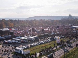 Protesty budou pokračovat, když Babiš nevyhoví Milionu chvilek