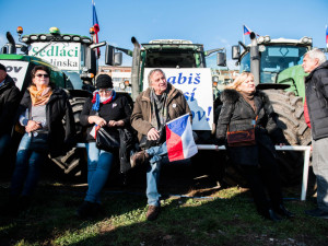 Protesty budou pokračovat, když Babiš nevyhoví Milionu chvilek