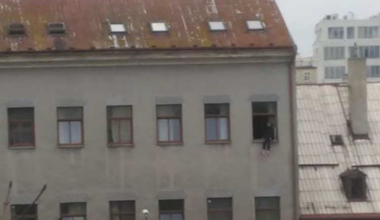 Drama na Papíráku.