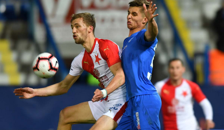 Už v pátek přijede Slavia, pořiďte si permici.