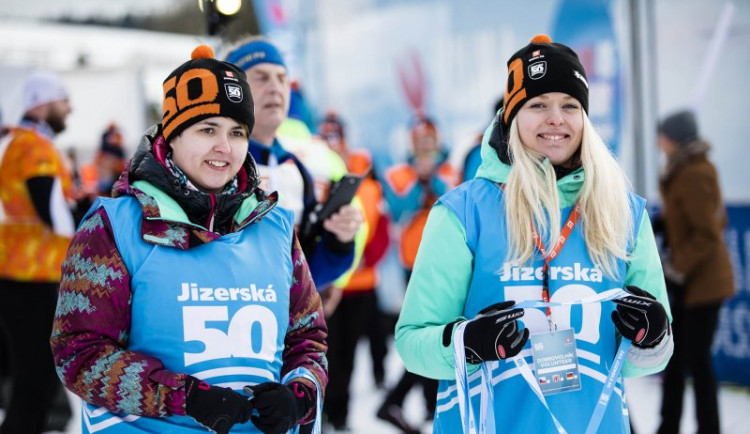 Zažijte atmosféru slavného závodu z pozice dobrovolníka