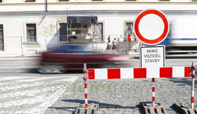 Rádelský mlýn i průtah Libercem. Dopravu letos zkomplikují velké silniční stavby