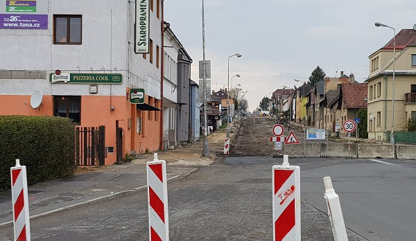 V Turnově bude od středy pokračovat rekonstrukce silnice