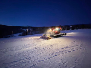 Počasí lyžařům nepřeje, střediska v kraji jsou nadále v omezeném provozu