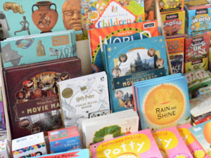 Máte doma nevyužité knihy po dětech? Dejte jim druhý život