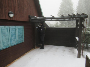 Policisté kontrolovali rekreační objekty na Bedřichově.