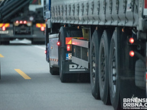 Omezení průjezdu kamionů přijde Liberecký kraj na skoro čtyři miliony