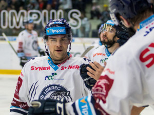 Tygři dnes převálcovali Hradec 5:1.