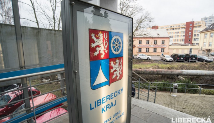POLITICKÁ KORIDA: Jak bojovat se suchem. Dává Liberecký kraj dost peněz?
