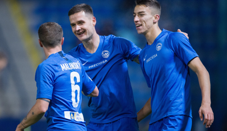 Musa a Potočný opouští Slovan.