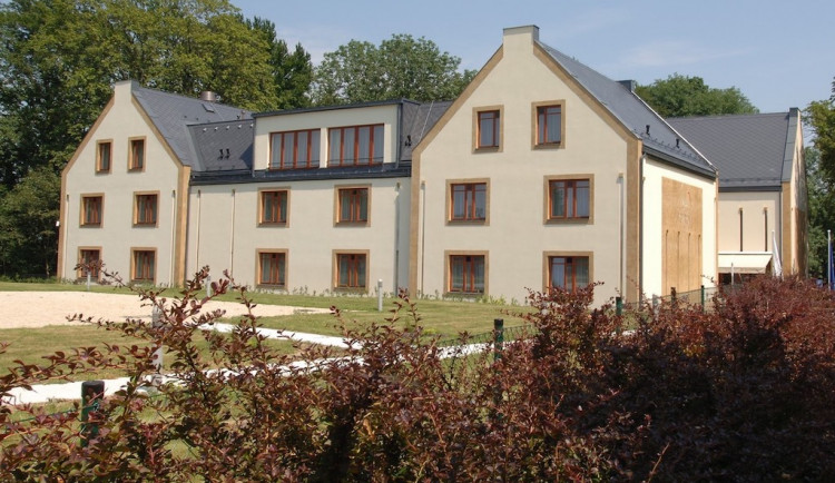 Domov pro seniory na Sychrově