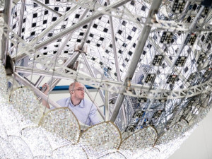 Jak se rodili draci pro hotel na ostrově Saipan.