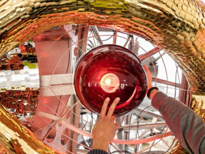 Jak se rodili draci pro hotel na ostrově Saipan.