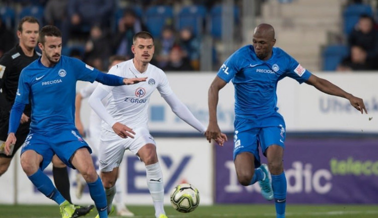 Slovan na Slovácku zvládl penalty a postoupil do semifinále domácího poháru
