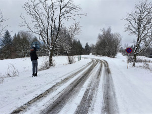 Na silnicích v Libereckém kraji testují nové teplotní senzory, usnadní údržbu