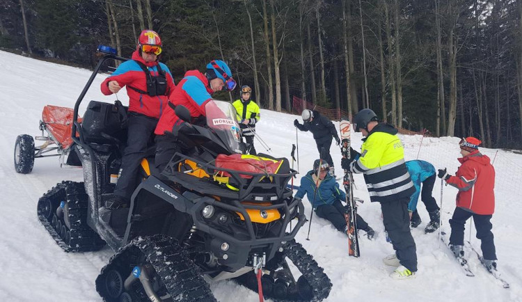Cizinec byl chvíli bezvědomí.